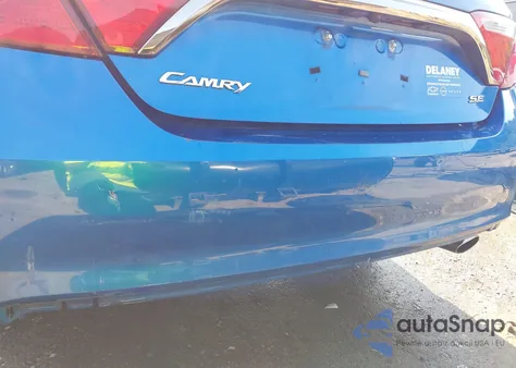 2017 Toyota Camry Se z USA, uszkodzony, nr VIN 4T1BF1FK9HU814847